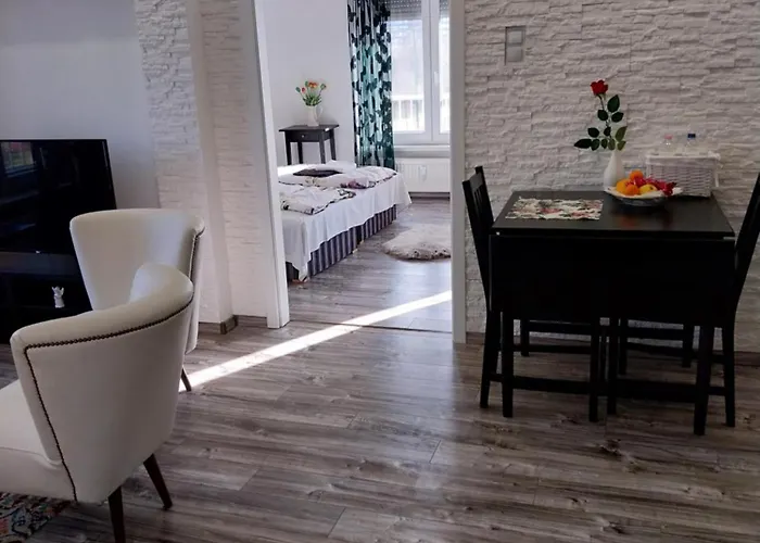 Rozinka Apartament Dunaújváros